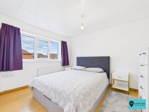 Bedroom- click for photo gallery